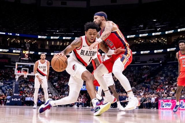 亚马尔正在履行世界杯夺冠后留胡须的承诺